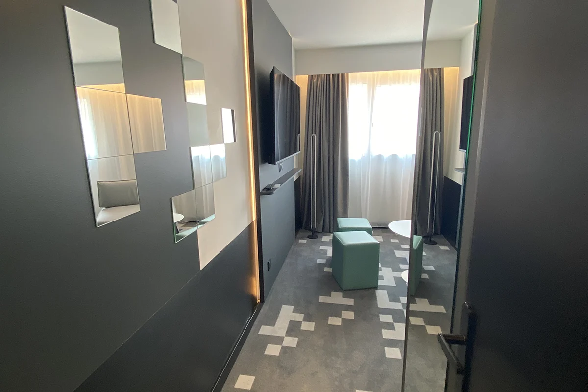 ibis style beziers